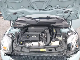 2011 MINI Convertible S с VIN WMWZP3C5XBTX84469, выставлен на аукционе IAAI как лот 41738707 с пробегом 77 464 миль миль и . История ставок и продаж доступна на DreamBid. Изображение 10.