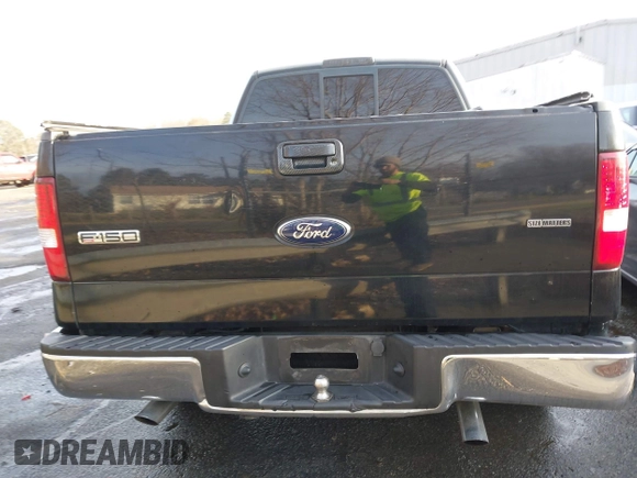 2007 Ford F-150 XL with VIN 1FTRF12W27NA65149, listed as a IAAI auction lot 41102740 with 230,647 mi miles. Bid and sale history available at carsss.com. Image 16.