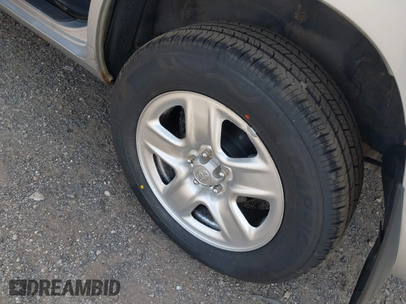 2011 Toyota RAV4 with VIN JTMBF4DV7BD041306, listed as a IAAI auction lot 42126541 with 167,375 mi miles. Bid and sale history available at carsss.com. Image 12.