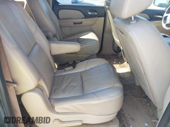 2008 Chevrolet Suburban 3LT with VIN 3GNFC16028G199257, listed as a IAAI auction lot 41757871 with 287,604 mi miles and . Bid and sale history available at DreamBid. Image 8.