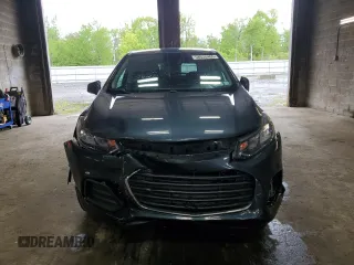 2021 Chevrolet Trax LS z VIN KL7CJNSB1MB336852, wystawiony jako Copart lot #58030405 z przebiegiem 20 908 mil mil oraz Szkoda całkowita • Salvage title. Historia ofert i sprzedaży dostępna na DreamBid. Obrazek 5.