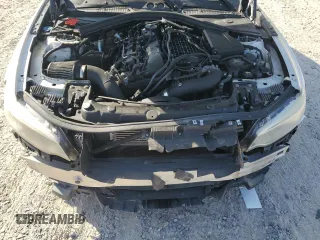 2017 BMW M2 z VIN WBA2G1C54HV638779, wystawiony jako Copart lot #82684934 z przebiegiem Nie podano mil oraz Nie do naprawy • Non repairable. Historia ofert i sprzedaży dostępna na DreamBid. Obrazek 11.