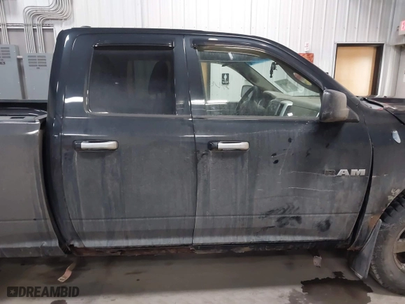 2009 Dodge Ram 1500 SLT with VIN 1D3HV18P39S760198, listed as a IAAI auction lot 41663358 with 197,330 mi miles. Bid and sale history available at carsss.com. Image 14.
