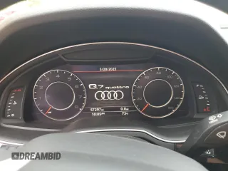 2019 Audi Q7 Prestige with VIN WA1VAAF76KD033457, listed as a Copart auction lot 58704735 with 57,297 mi miles and Salvage title. Bid and sale history available at DreamBid. Image 9.