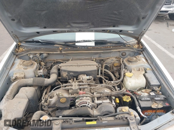 2001 Subaru Forester L with VIN JF1SF63521H766175, listed as a IAAI auction lot 41192998 with 173,532 mi miles. Bid and sale history available at carsss.com. Image 10.