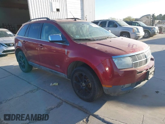 2008 Lincoln MKX with VIN 2LMDU68CX8BJ18199, listed as a IAAI auction lot 41835201 with 142,935 mi miles. Bid and sale history available at carsss.com. Image 1.