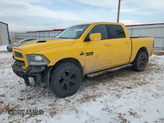 2016 Ram 1500 Sport z VIN 1C6RR7MT4GS333964, wystawiony jako Copart lot #45084245 z przebiegiem 123 643 mil mil oraz Szkoda całkowita • Salvage title. Historia ofert i sprzedaży dostępna na DreamBid. Obrazek 1.