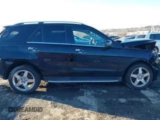 2015 Mercedes-Benz M 400 with VIN 4JGDA5GB4FA561576, listed as a IAAI auction lot 41588431 with 186,366 mi miles and . Bid and sale history available at DreamBid. Image 12.