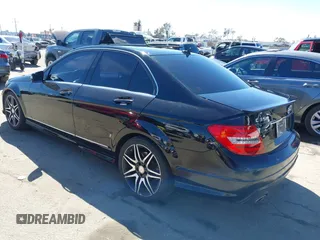2013 Mercedes-Benz C 350 Sport with VIN WDDGF5HB8DR266275, listed as a IAAI auction lot 41823588 with 132,628 mi miles and . Bid and sale history available at DreamBid. Image 3.