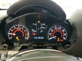 2010 Toyota Highlander SE z VIN 5TDJK3EH8AS013673, wystawiony jako Copart lot #55014845 z przebiegiem 176 193 mil mil oraz Szkoda całkowita • Salvage title. Historia ofert i sprzedaży dostępna na DreamBid. Obrazek 9.