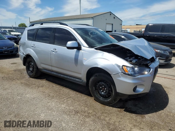 2013 Mitsubishi Outlander z VIN JA4AT2AW4DU601060, wystawiony jako Copart lot #56242575 z przebiegiem 96 268 mil mil oraz Szkoda całkowita • Salvage title. Historia ofert i sprzedaży dostępna na DreamBid. Obrazek 4.