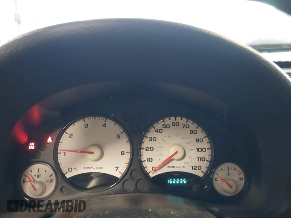 2003 Jeep Liberty Sport with VIN 1J4GL48K53W583860, listed as a IAAI auction lot 41632528 with 162,235 mi miles. Bid and sale history available at carsss.com. Image 7.