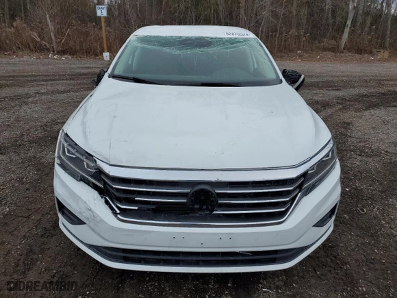 2020 Volkswagen Passat 2.0T S with VIN 1VWAA7A38LC002825, listed as a Copart auction lot 82870524 with 0 mi miles and Salvage Title. Bid and sale history available at carsss.com. Image 5.
