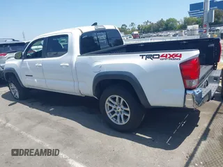 2017 Toyota Tacoma SR5 with VIN 3TMDZ5BN5HM021139, listed as a IAAI auction lot 42555465 with 139,782 mi miles and . Bid and sale history available at DreamBid. Image 3.