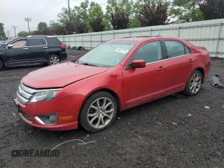 2010 Ford Fusion SE z VIN 3FAHP0HA9AR375405, wystawiony jako Copart lot #60927775 z przebiegiem 245 689 mil mil oraz Szkoda całkowita • Salvage title. Historia ofert i sprzedaży dostępna na DreamBid. Obrazek 1.