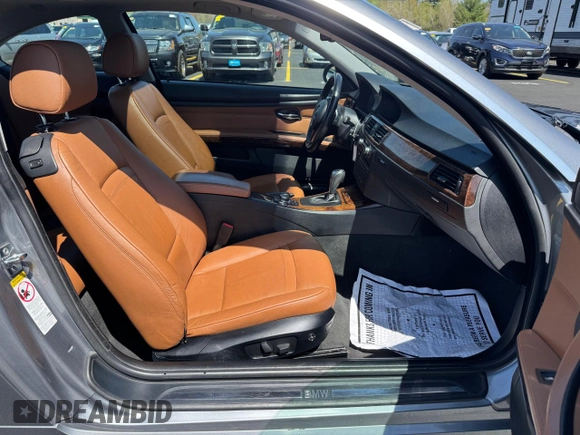 2009 BMW 3 Series 335i xDrive with VIN WBAWC73559E269786, listed as a Copart auction lot 56333585 with 113,363 mi miles and Clean Title. Bid and sale history available at DreamBid. Image 5.
