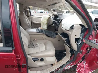 2006 Ford Expedition Eddie Bauer with VIN 1FMPU18556LA01446, listed as a IAAI auction lot 40867038 with Not provided miles and . Bid and sale history available at DreamBid. Image 5.