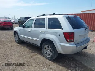 2006 Jeep Grand Cherokee Limited with VIN 1J4HR582X6C228200, listed as a IAAI auction lot 42231419 with 138,291 mi miles and . Bid and sale history available at DreamBid. Image 3.