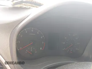 2018 Hyundai Accent SEL z VIN 3KPC24A35JE014945, wystawiony jako IAAI lot #42331451 z przebiegiem Nie podano mil oraz . Historia ofert i sprzedaży dostępna na DreamBid. Obrazek 7.