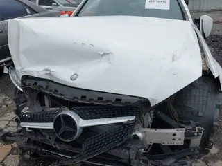 2017 Mercedes-Benz C with VIN WDDWJ4JB6HF401498, listed as a IAAI auction lot 41978936 with 95,197 mi miles. Bid and sale history available at carsss.com. Image 6.