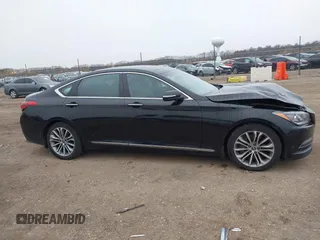 2017 Genesis G80 3.8L z VIN KMHGN4JE9HU175476, wystawiony jako IAAI lot #40933618 z przebiegiem 136 354 mil mil oraz . Historia ofert i sprzedaży dostępna na DreamBid. Obrazek 13.