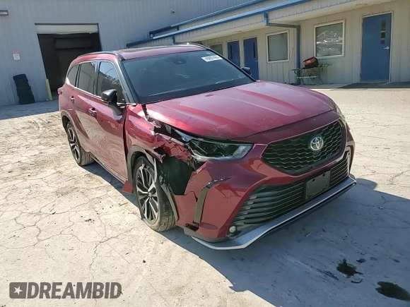 2021 Toyota Highlander XSE z VIN 5TDLZRBH6MS076478, wystawiony jako Copart lot #49897455 z przebiegiem 102 439 mil mil oraz Szkoda całkowita • Salvage title. Historia ofert i sprzedaży dostępna na DreamBid. Obrazek 11.