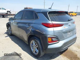2021 Hyundai Kona SE with VIN KM8K12AA0MU646822, listed as a IAAI auction lot 41884489 with 86,916 mi miles and . Bid and sale history available at DreamBid. Image 3.