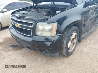 2007 Chevrolet Tahoe LT z VIN 1GNFK13097R132998, wystawiony jako IAAI lot #42257393 z przebiegiem 288 126 mil mil oraz . Historia ofert i sprzedaży dostępna na DreamBid. Obrazek 19.