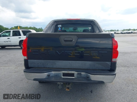 2005 Chevrolet Avalanche LS with VIN 3GNEC12Z25G223620, listed as a IAAI auction lot 42278098 with 263,073 mi miles and . Bid and sale history available at DreamBid. Image 16.