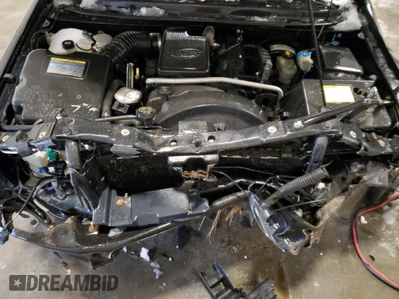 2008 GMC Envoy SLE1 with VIN 1GKDS13S382151210, listed as a Copart auction lot 86080894 with 246,573 mi miles and Salvage Title. Bid and sale history available at DreamBid. Image 12.