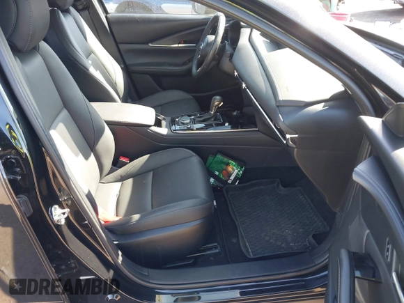 2024 Mazda CX-30 S Carbon Edition with VIN 3MVDMBCM4RM607530, listed as a IAAI auction lot 41796426 with 3,715 mi miles and . Bid and sale history available at DreamBid. Image 5.