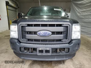 2015 Ford Super Duty F-250 SRW XLT with VIN 1FT7X2B68FED30455, listed as a Copart auction lot 48952315 with 179,081 mi miles and Salvage Title. Bid and sale history available at carsss.com. Image 5.