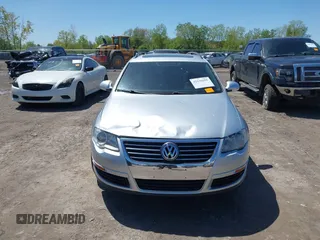 2008 Volkswagen Passat Komfort z VIN WVWLK73C38E053716, wystawiony jako IAAI lot #42176595 z przebiegiem 134 738 mil mil oraz . Historia ofert i sprzedaży dostępna na DreamBid. Obrazek 12.