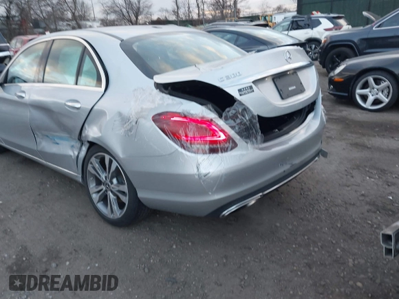 2019 Mercedes-Benz C 300 with VIN WDDWF8DB1KR504239, listed as a IAAI auction lot 41328372 with 22,924 mi miles and . Bid and sale history available at DreamBid. Image 6.