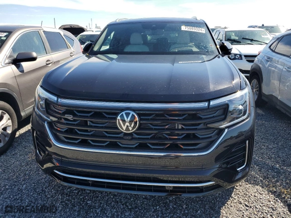 2024 Volkswagen Atlas Cross Sport 2.0T SEL Premium R-Line with VIN 1V2FE2CA7RC255783, listed as a Copart auction lot 75089324 with 514 mi miles and Non Repairable. Bid and sale history available at carsss.com. Image 5.