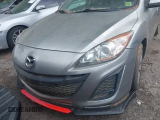 2011 Mazda Mazda3 i Sport with VIN JM1BL1UF2B1481192, listed as a IAAI auction lot 42102068 with 231,588 mi miles. Bid and sale history available at carsss.com. Image 6.