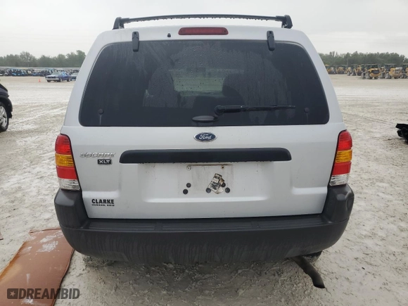 2004 Ford Escape XLT with VIN 1FMYU93114KA62609, listed as a Copart auction lot 81429304 with 146,373 mi miles and Clean Title. Bid and sale history available at carsss.com. Image 6.