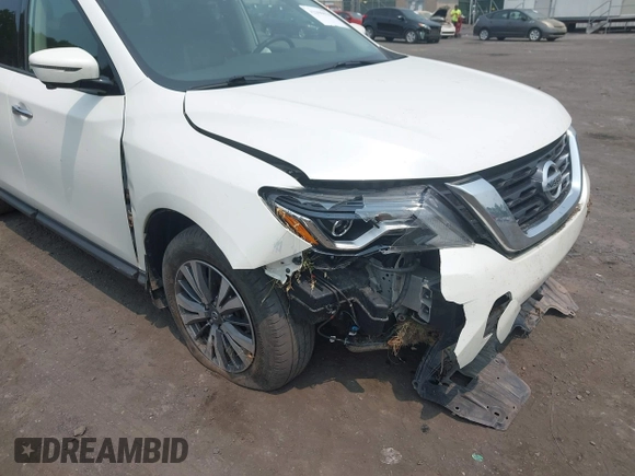 2019 Nissan Pathfinder SV z VIN 5N1DR2MM5KC615110, wystawiony jako IAAI lot #42399030 z przebiegiem 129 844 mil mil oraz . Historia ofert i sprzedaży dostępna na DreamBid. Obrazek 17.
