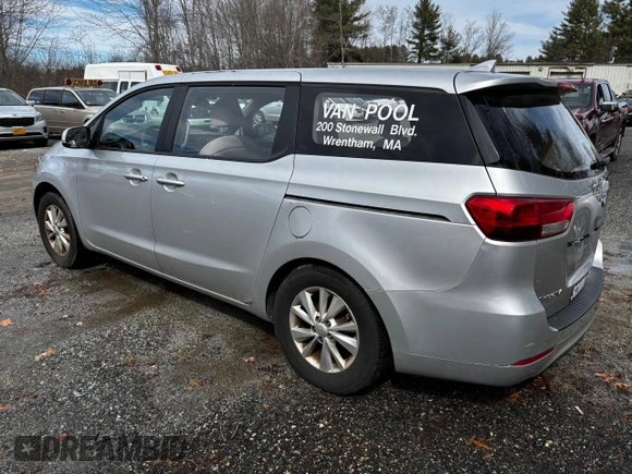 2016 Kia Sedona L with VIN KNDMA5C13G6173955, listed as a Copart auction lot 49946345 with 203,987 mi miles and Clean Title. Bid and sale history available at carsss.com. Image 3.