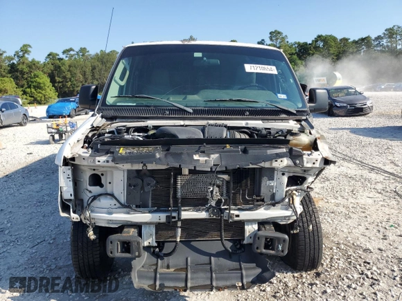 2012 Ford Econoline Cargo Super Duty Commercial z VIN 1FTSS3EL0CDA86804, wystawiony jako Copart lot #71210654 z przebiegiem 52 151 mil mil oraz Szkoda całkowita • Salvage title. Historia ofert i sprzedaży dostępna na DreamBid. Obrazek 5.