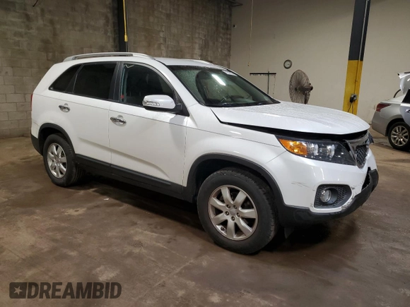2013 Kia Sorento LX with VIN 5XYKT4A67DG361266, listed as a Copart auction lot 61292835 with 74,996 mi miles and Salvage title. Bid and sale history available at DreamBid. Image 4.