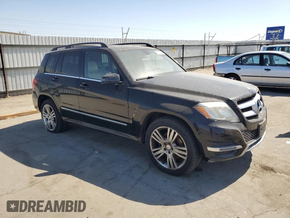 2014 Mercedes-Benz GLK 350 with VIN WDCGG5HB7EG313150, listed as a Copart auction lot 73607474 with 133,375 mi miles and Clean Title. Bid and sale history available at DreamBid. Image 4.
