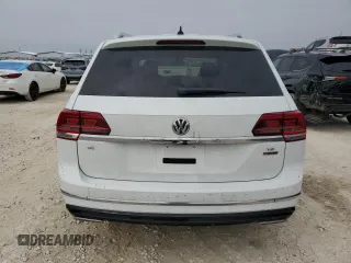 2018 Volkswagen Atlas SE z VIN 1V2PR2CA0JC558787, wystawiony jako Copart lot #50322575 z przebiegiem 104 103 mil mil oraz Szkoda całkowita • Salvage title. Historia ofert i sprzedaży dostępna na DreamBid. Obrazek 6.