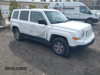 2015 Jeep Patriot Sport with VIN 1C4NJRBBXFD317811, listed as a IAAI auction lot 41579467 with 107,002 mi miles and . Bid and sale history available at carsss.com. Image 1.