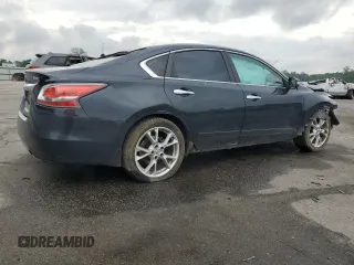 2015 Nissan Altima SL с VIN 1N4BL3AP5FC144542, выставлен на аукционе Copart как лот 54200385 с пробегом 228 162 миль миль и Списание • Salvage title. История ставок и продаж доступна на DreamBid. Изображение 3.