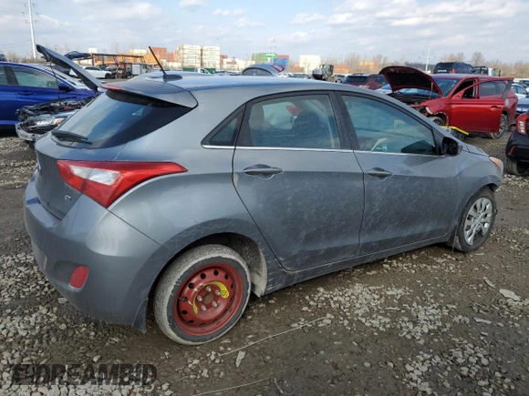 2016 Hyundai Elantra GT with VIN KMHD35LHXGU326832, listed as a Copart auction lot 46685035 with 87,564 mi miles and Salvage Title. Bid and sale history available at carsss.com. Image 3.