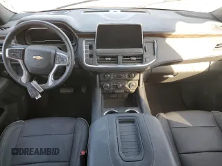2023 Chevrolet Suburban Premier z VIN 1GNSKFKD8PR305863, wystawiony jako Copart lot #48257045 z przebiegiem 13 765 mil mil oraz Czysty tytuł • Clean title. Historia ofert i sprzedaży dostępna na DreamBid. Obrazek 8.