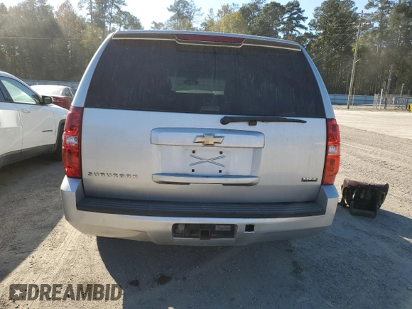 2011 Chevrolet Suburban LS with VIN 1GNSCHE03BR292854, listed as a Copart auction lot 82693424 with 187,104 mi miles and Salvage Title. Bid and sale history available at carsss.com. Image 6.