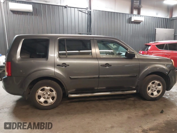 2012 Honda Pilot LX with VIN 5FNYF4H25CB086054, listed as a IAAI auction lot 41732068 with 139,084 mi miles and . Bid and sale history available at carsss.com. Image 13.