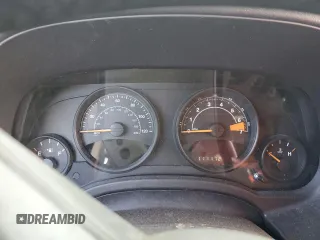 2017 Jeep Patriot Latitude with VIN 1C4NJPFB2HD183118, listed as a Copart auction lot 45502185 with 111,172 mi miles and Salvage Title. Bid and sale history available at DreamBid. Image 9.